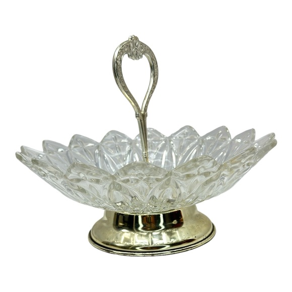 Federal Glass Vintage Footed Pedestal Serving/Trinket Dish Floral Design - Picture 4 of 8